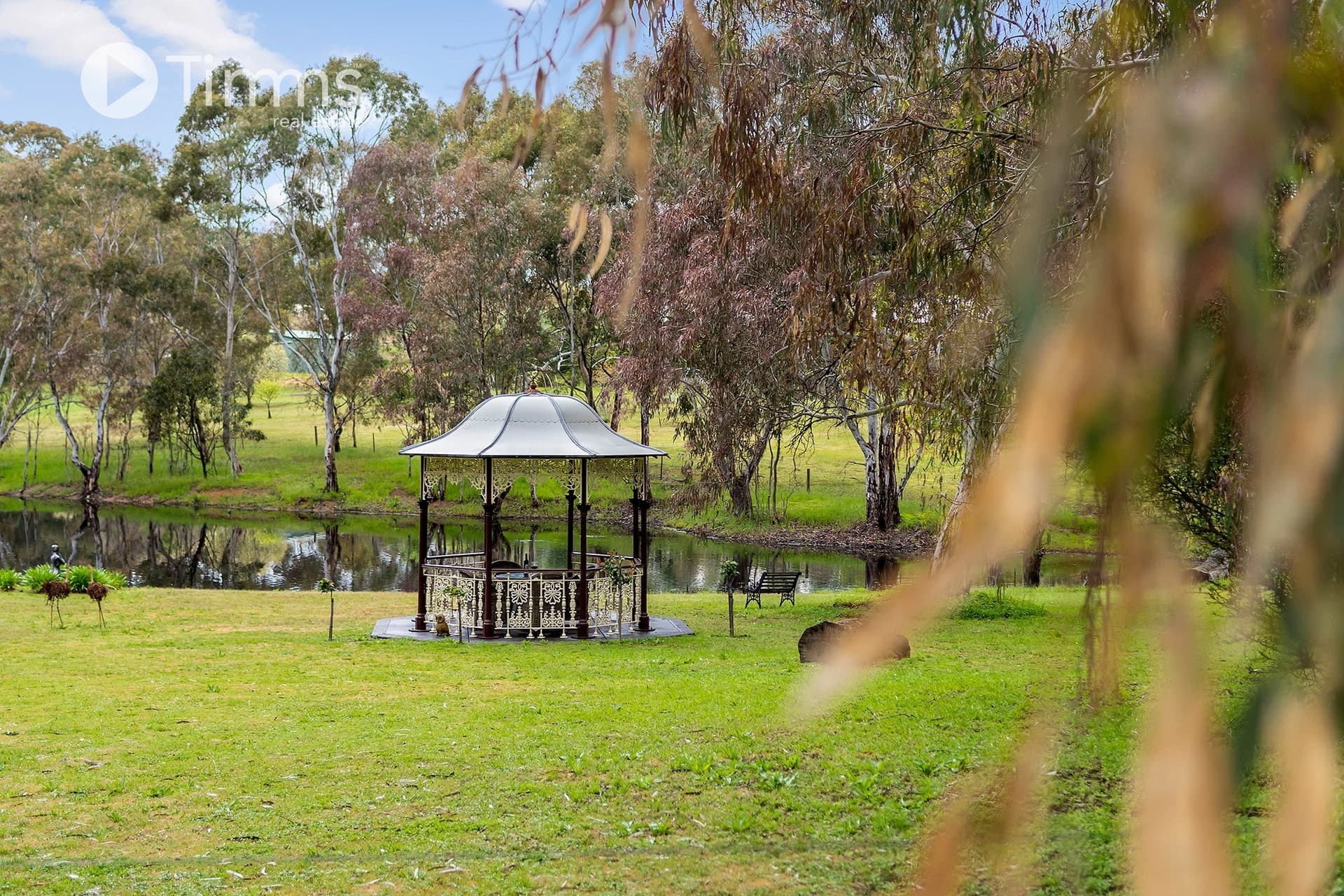 175 Lorke Road, Williamstown - Thumbnail 2