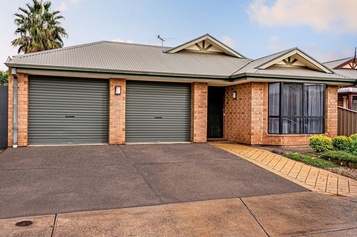 14 Moore Street, Birkenhead - Image 1