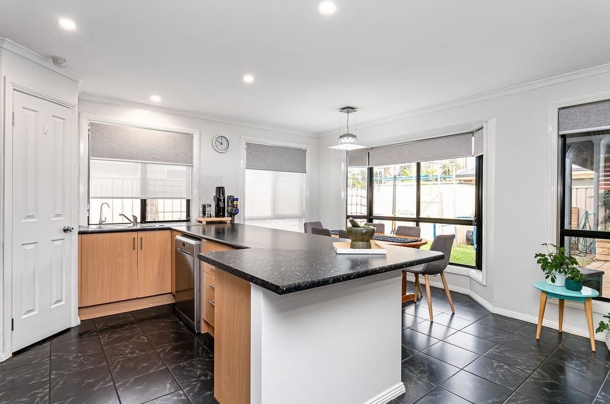 14 Moore Street, Birkenhead - Thumbnail 4