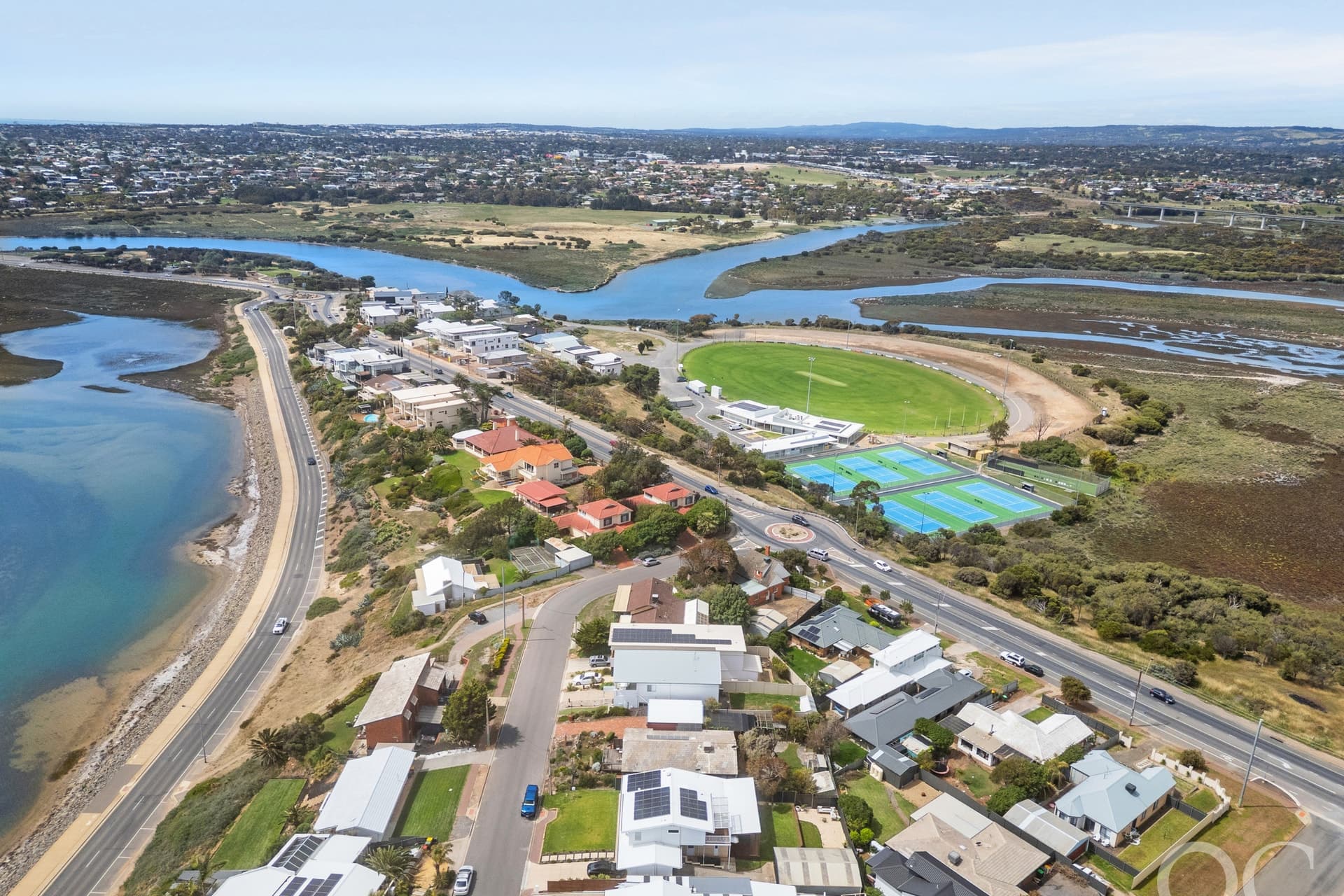 6 Truro Street, Port Noarlunga South - Thumbnail 2