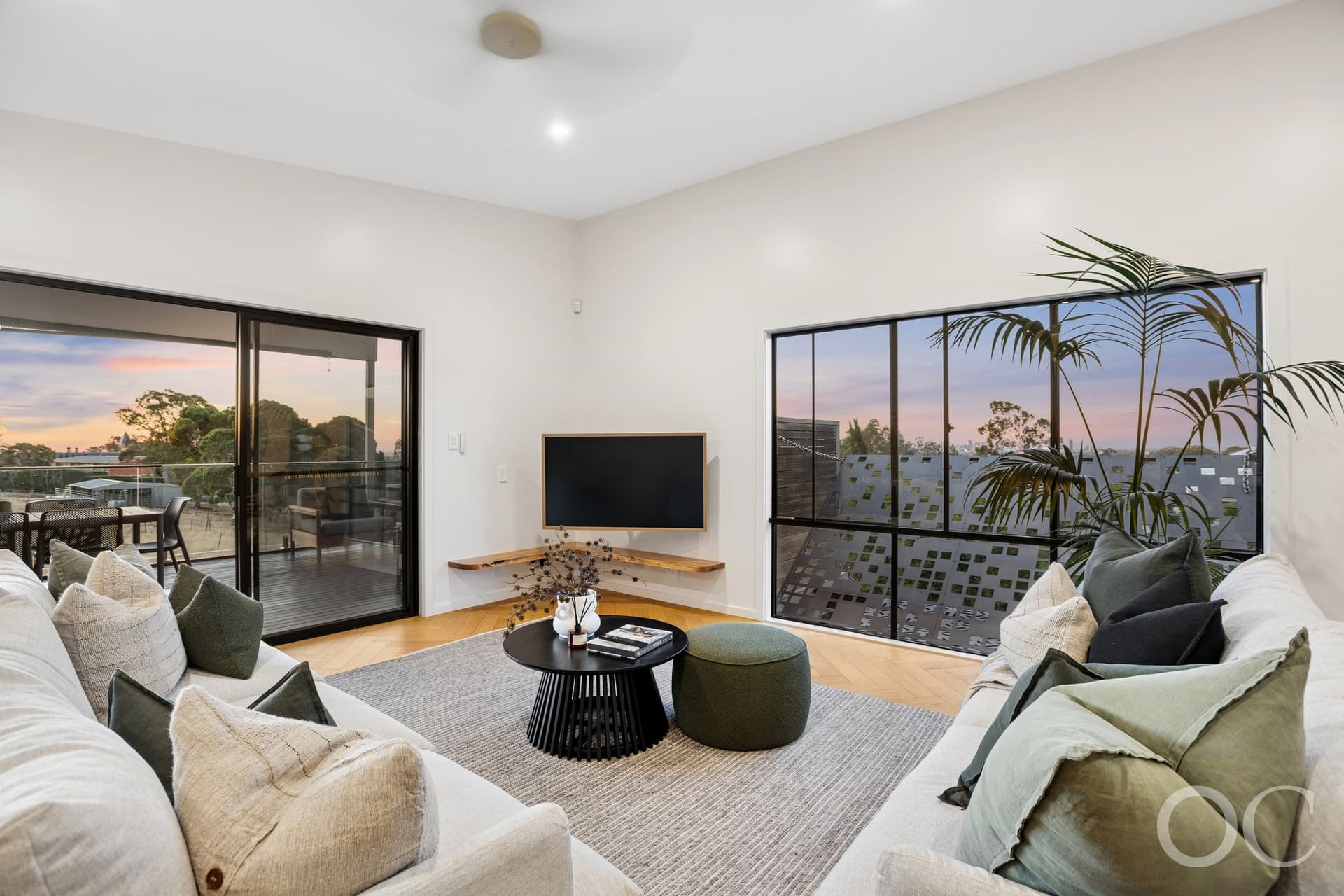 19 Muggs Hill Road, Torrens Park - Thumbnail 5