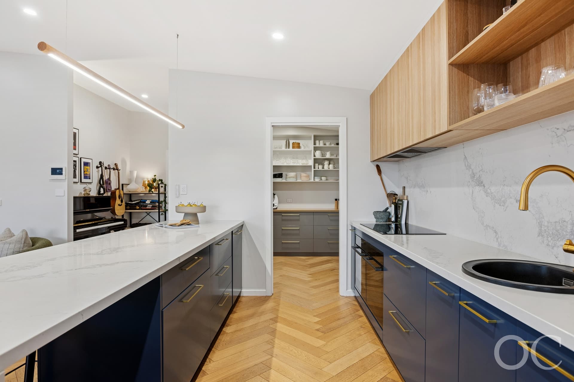 19 Muggs Hill Road, Torrens Park - Thumbnail 8