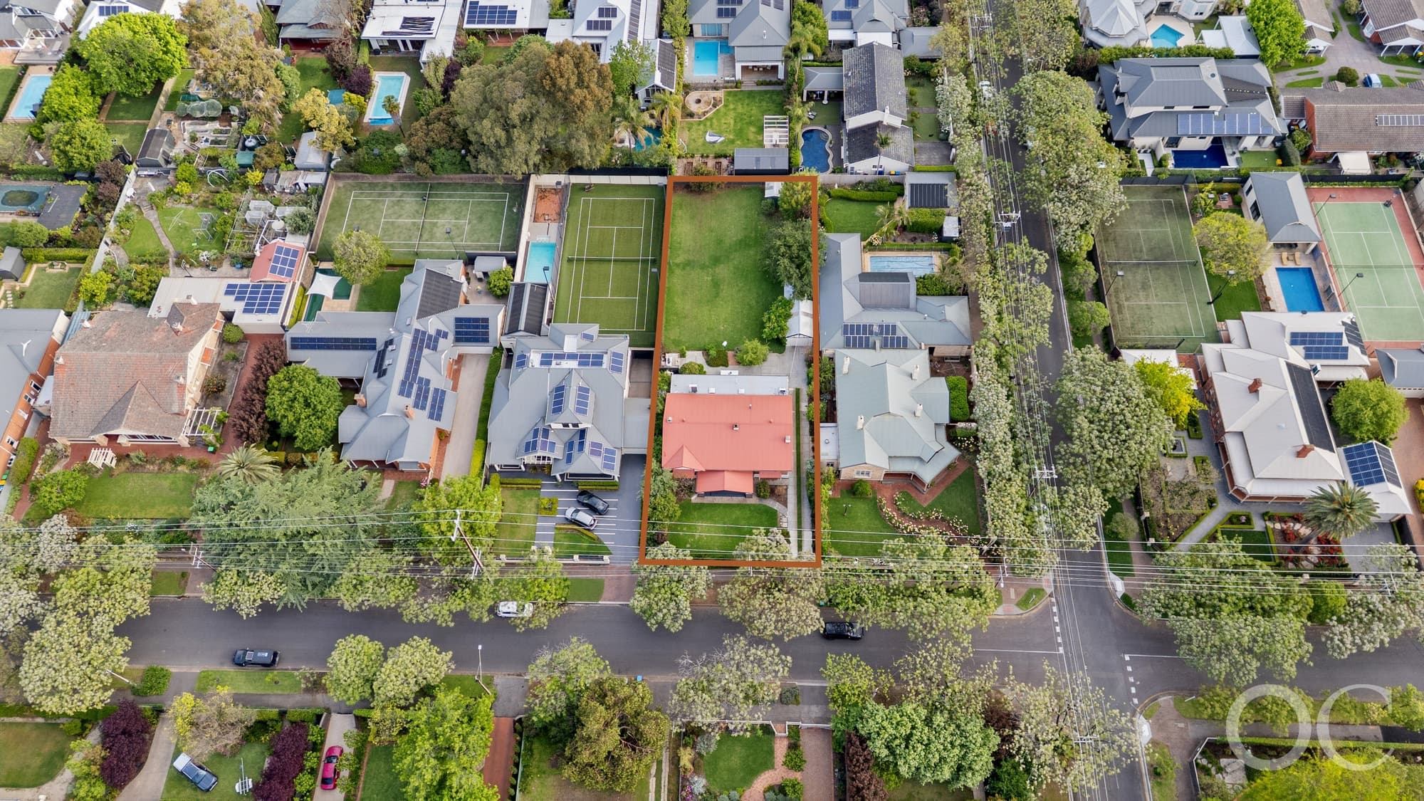 14 Balham Avenue, Kingswood - Thumbnail 2