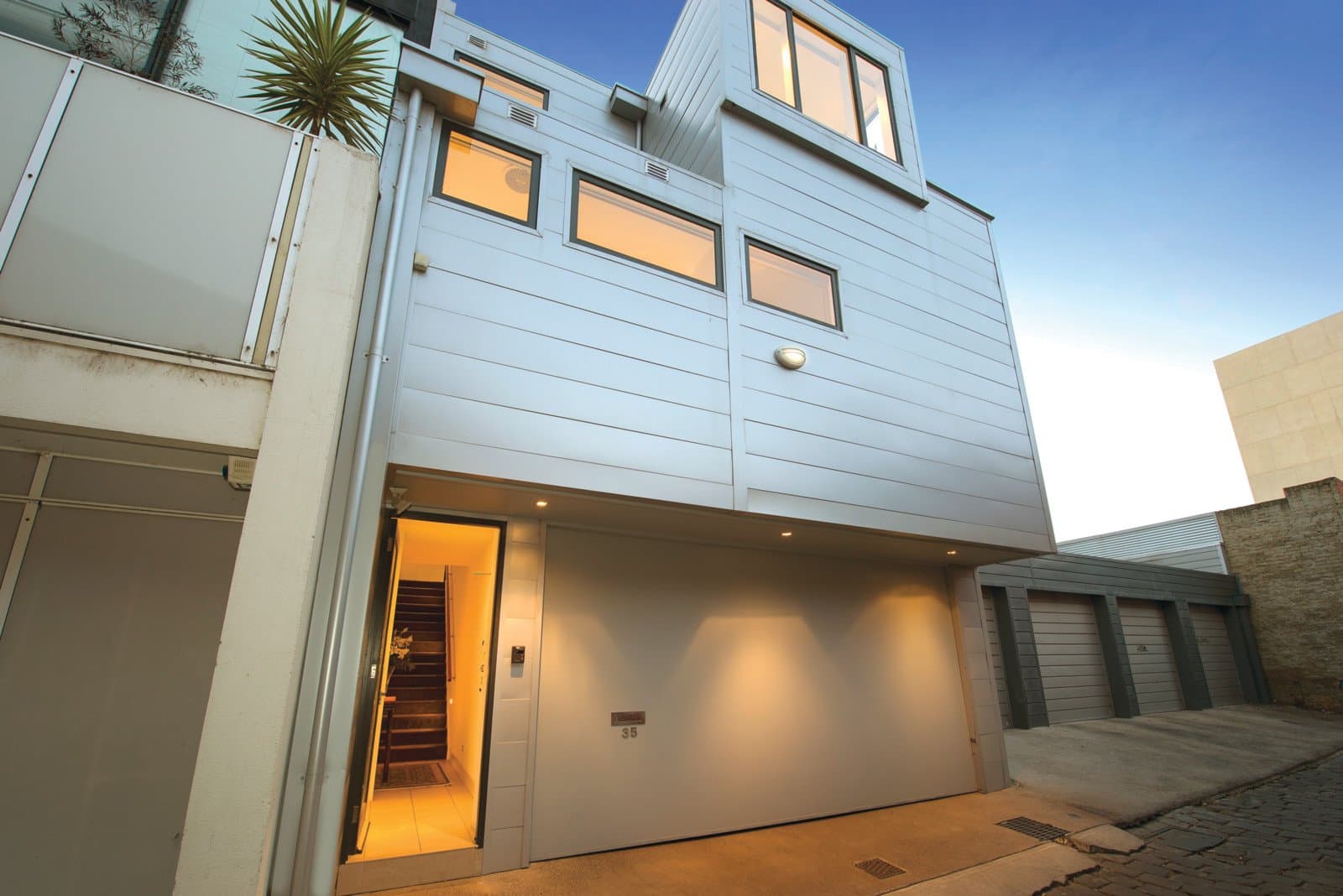 35 Hinton Lane, Prahran - Image 1