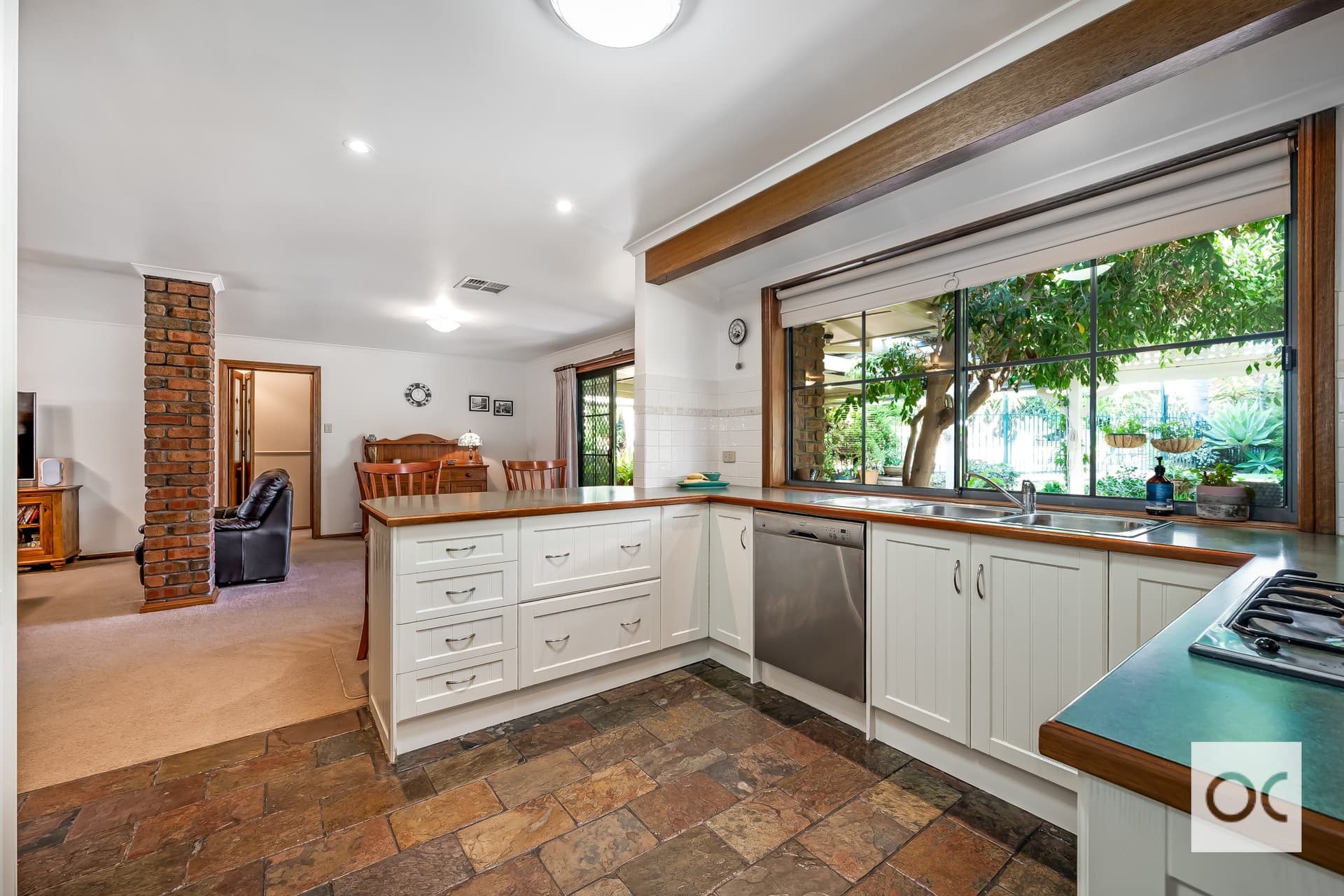 2 Coachwood Court, Wynn Vale - Thumbnail 6