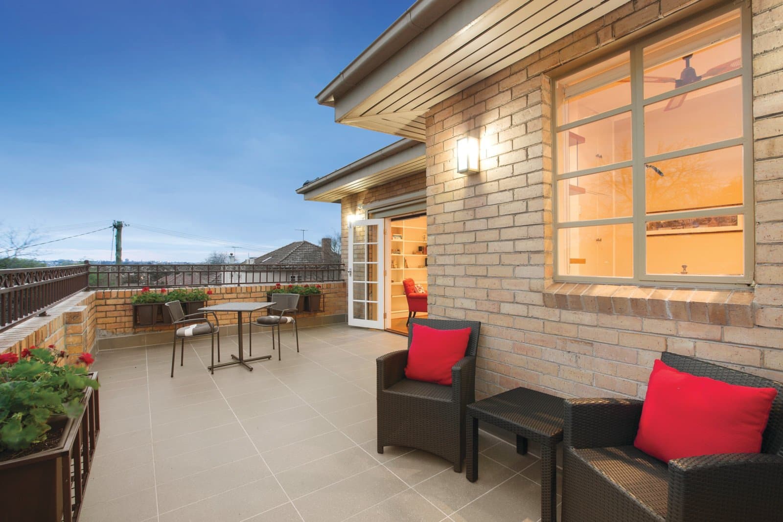 38 Carson Street, Kew - Thumbnail 2
