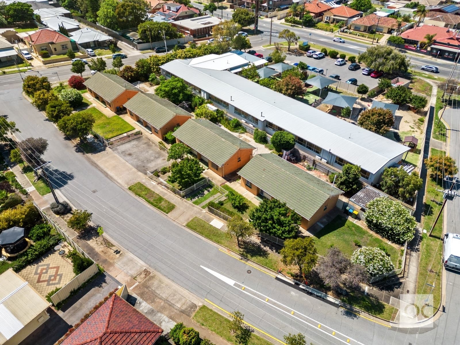 1-8/4 Barrington Avenue, Semaphore South - Image 1