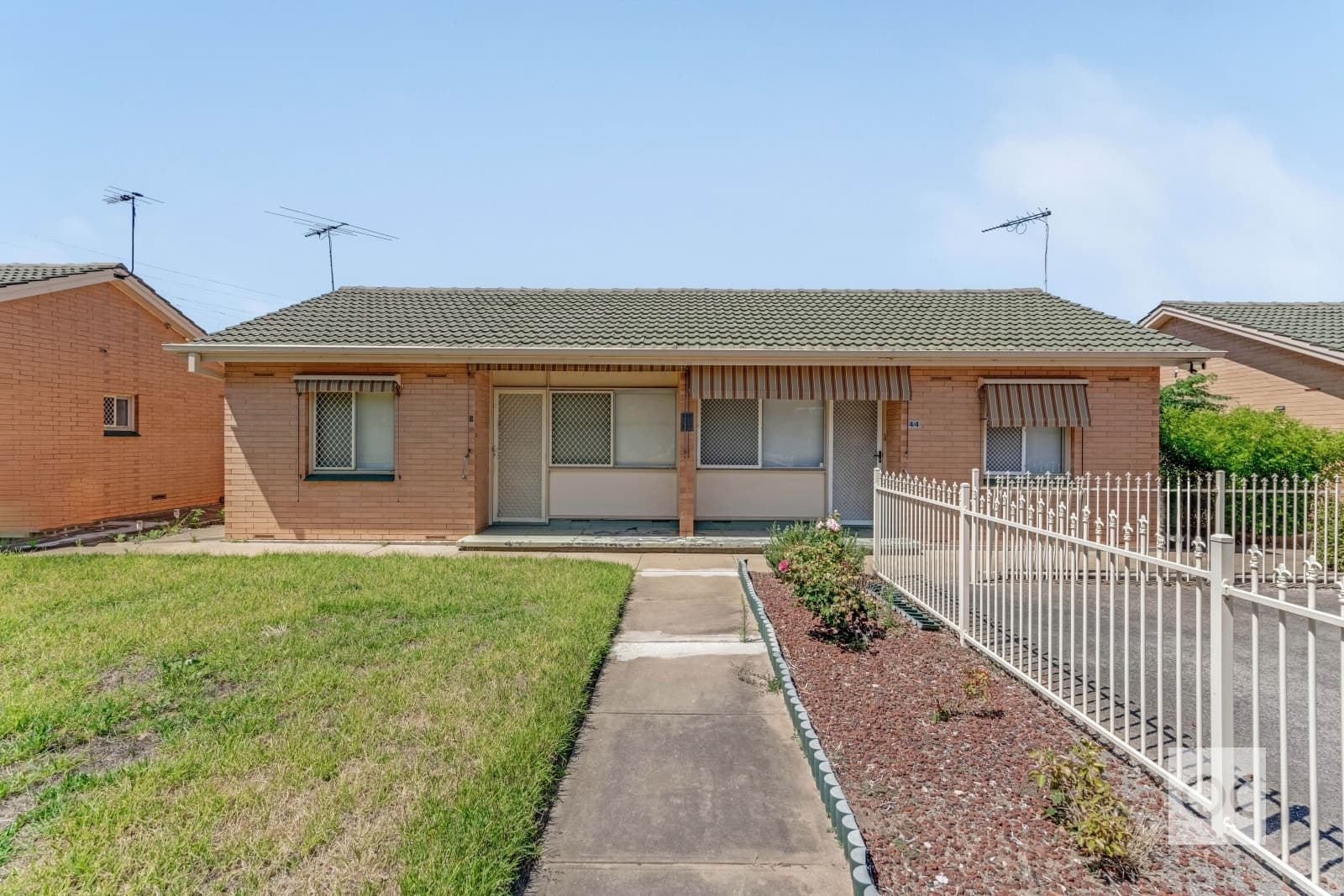 1-8/4 Barrington Avenue, Semaphore South - Thumbnail 5