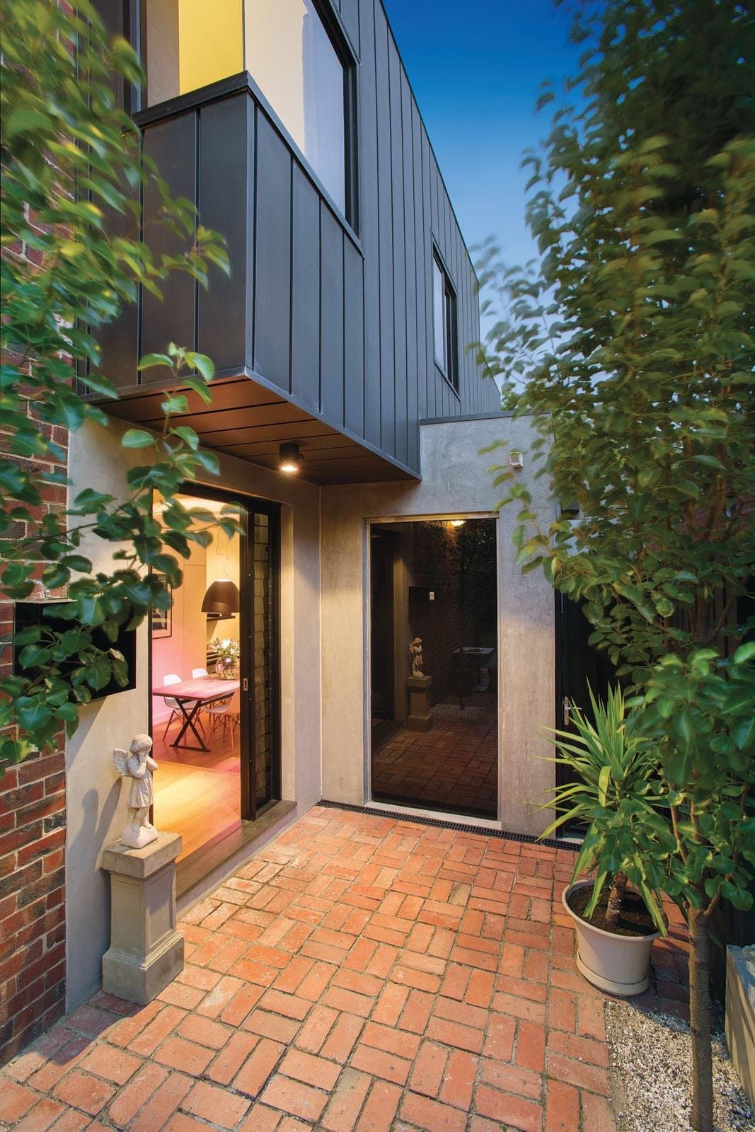 14 Balmerino Avenue, Toorak - Thumbnail 8