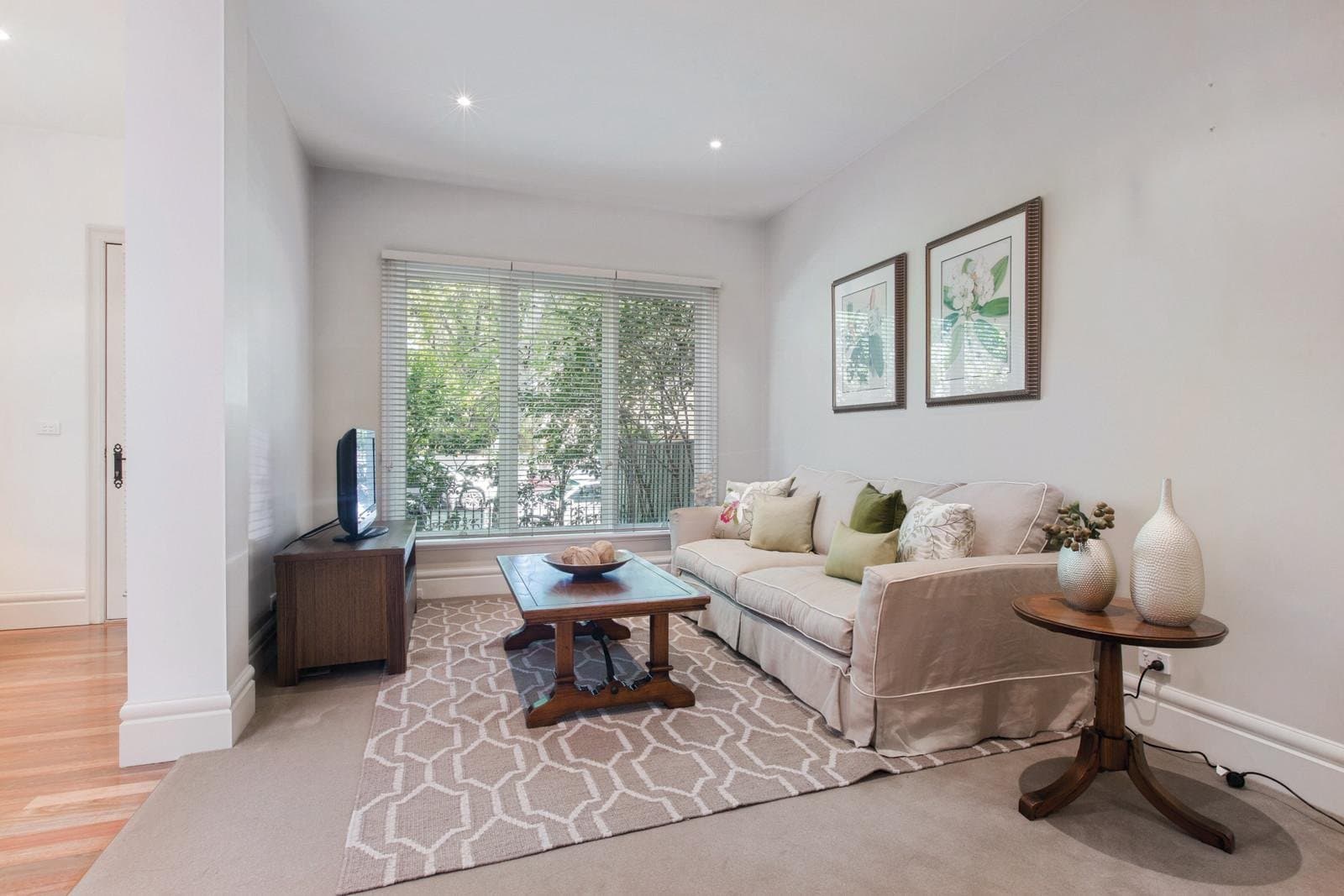 56 Clara Street, South Yarra - Thumbnail 5