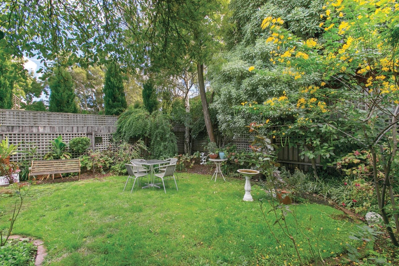 23 Springfield Avenue, Toorak - Thumbnail 2