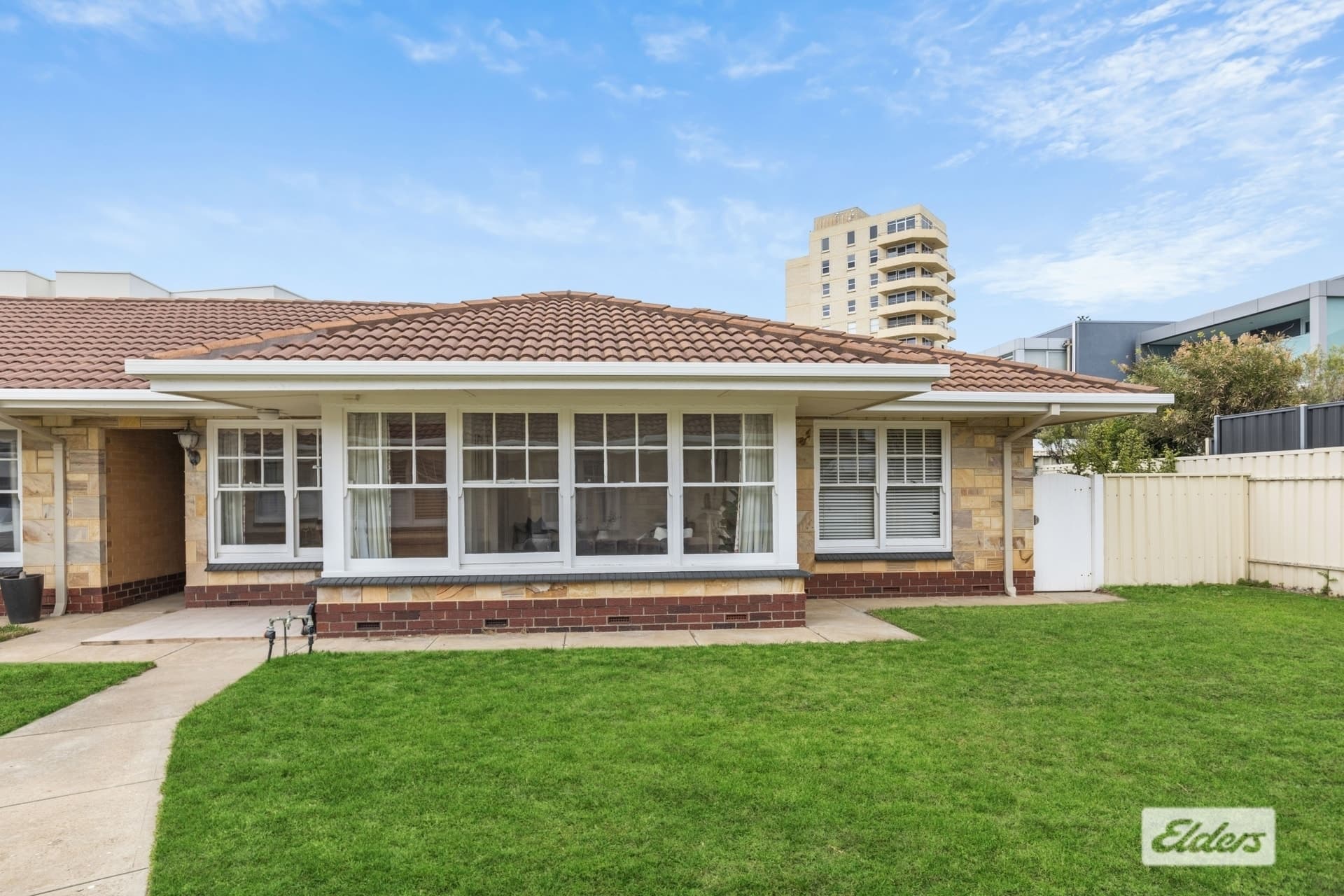 3/12 Patawalonga Frontage, Glenelg North - Image 1