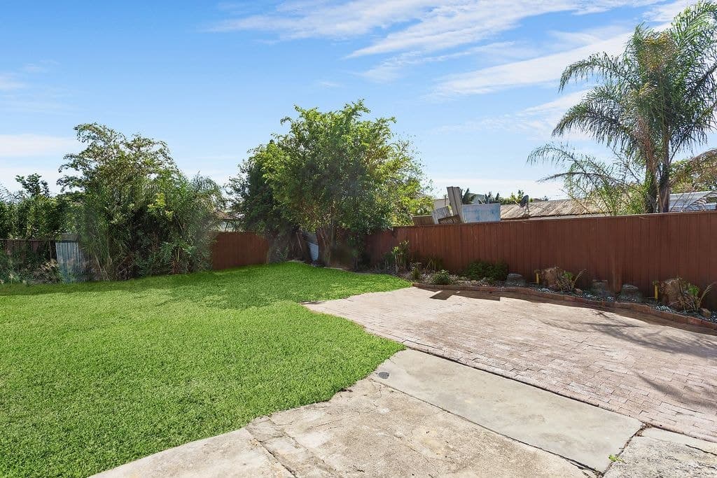 42 Garden Street, Eastlakes - Thumbnail 4