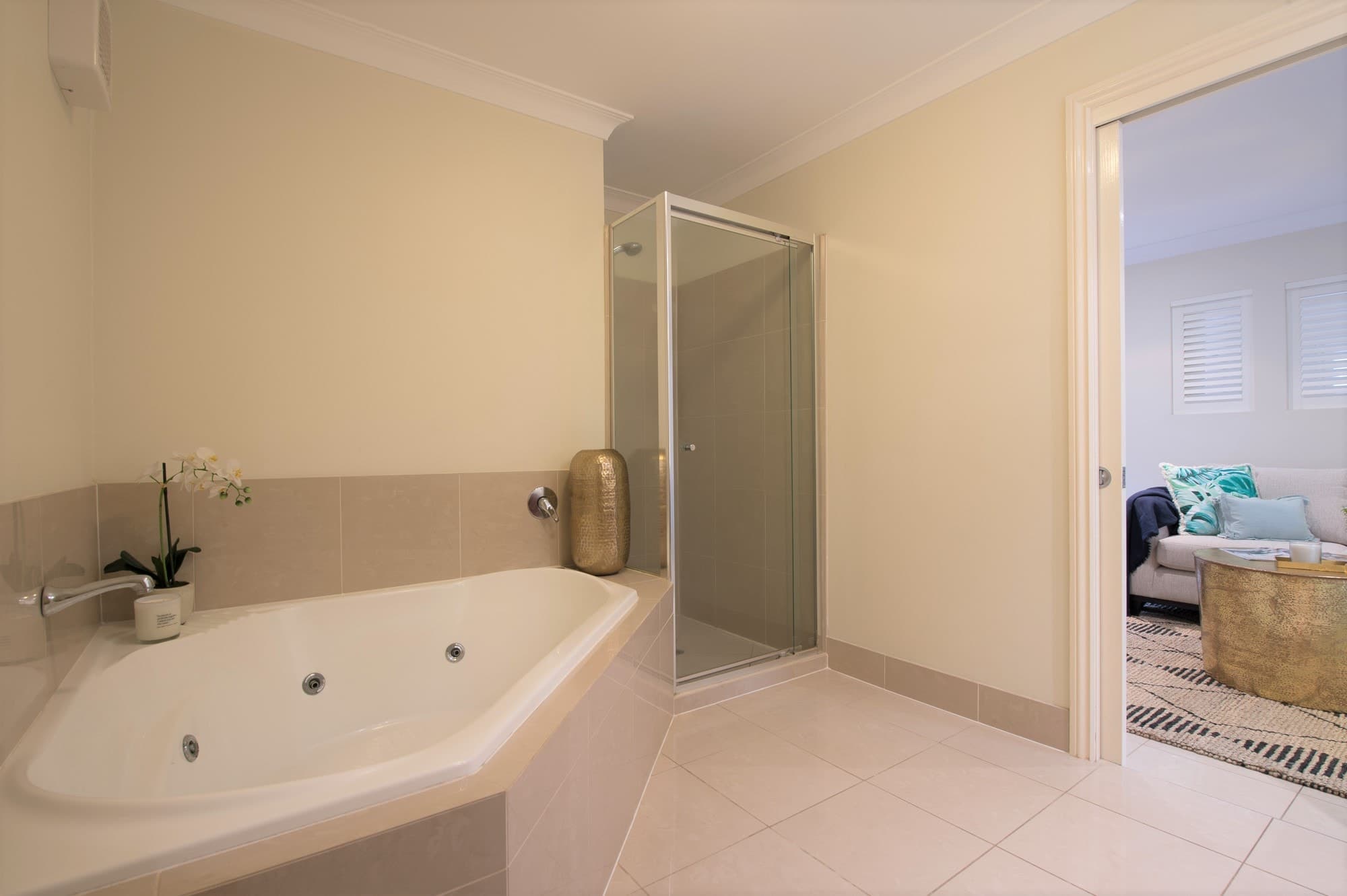7 Joynt Street, HAMILTON QLD 4007, Hamilton - Image 1