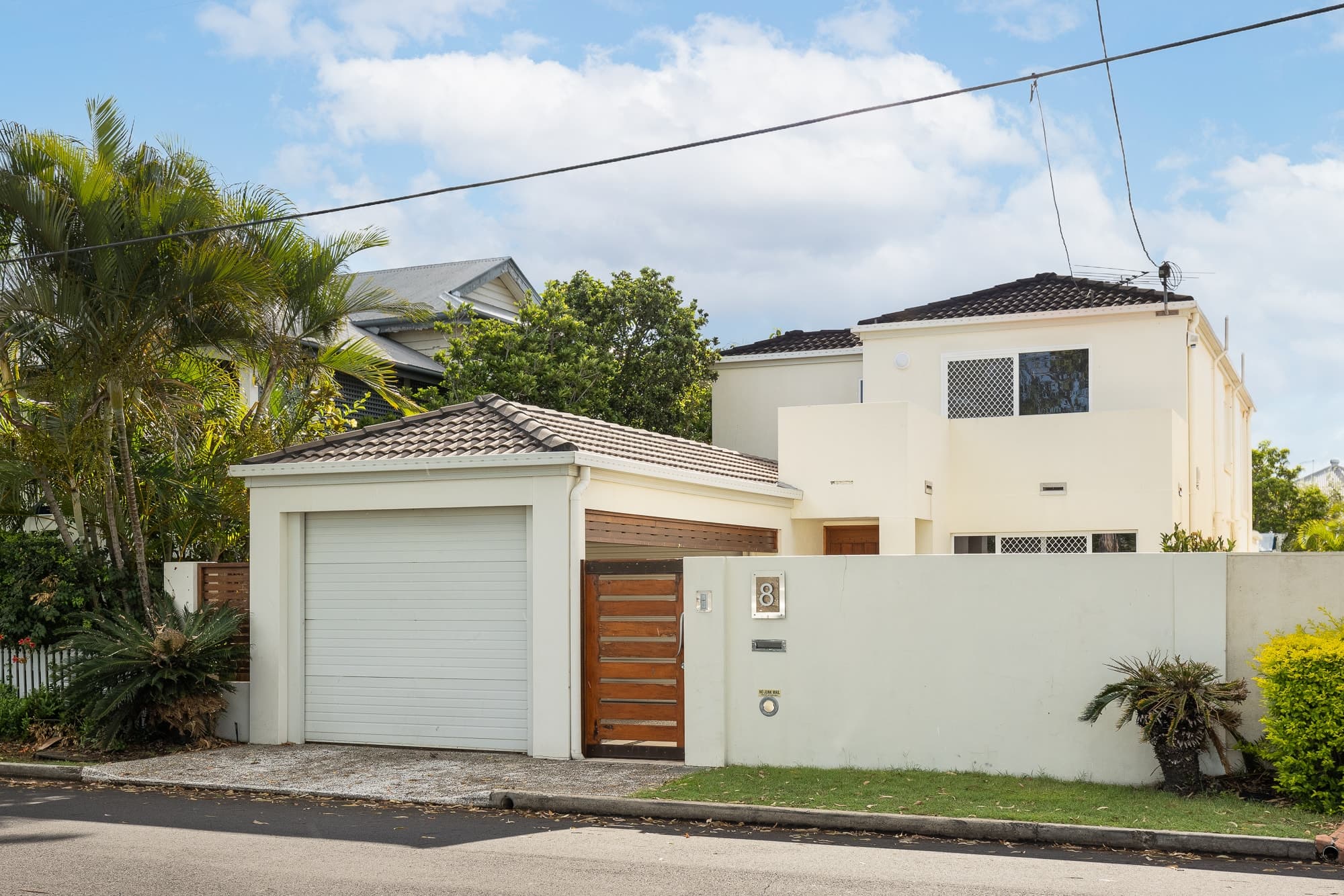 8 McIntyre Street, HENDRA QLD 4011, Hendra - Thumbnail 2