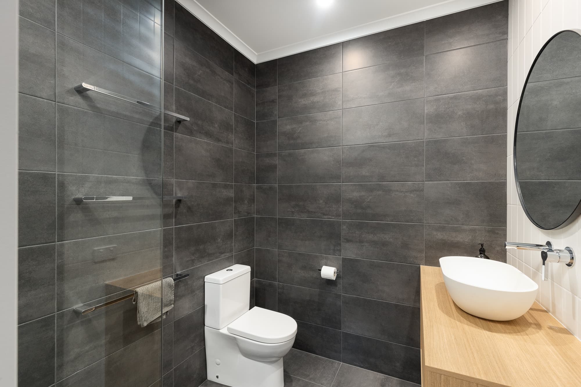 1/21 Wolseley Street, CLAYFIELD QLD 4011, Clayfield - Image 1