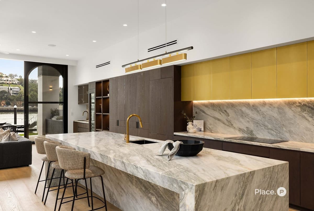 39 McConnell Street, Bulimba - Thumbnail 5