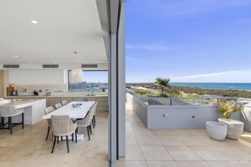 7/108 The Terrace, Ocean Grove - Thumbnail 3