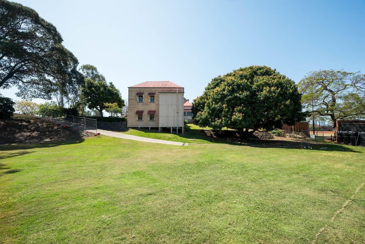 65 Grove Crescent, Toowong QLD 4066, Qld - Thumbnail 7