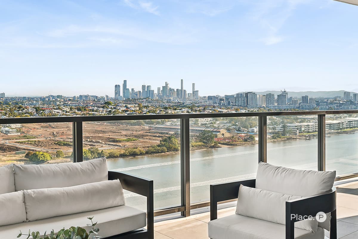 31702 / 15 Wharf Street, Hamilton QLD 4007, Qld - Thumbnail 2