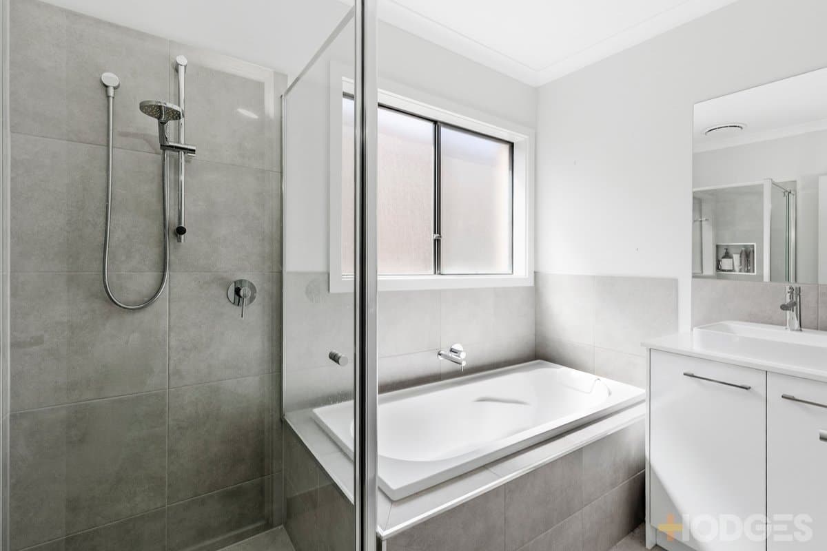 12 Chamberlain Drive, Armstrong Creek, VIC, 3217, Armstrong Creek - Thumbnail 6