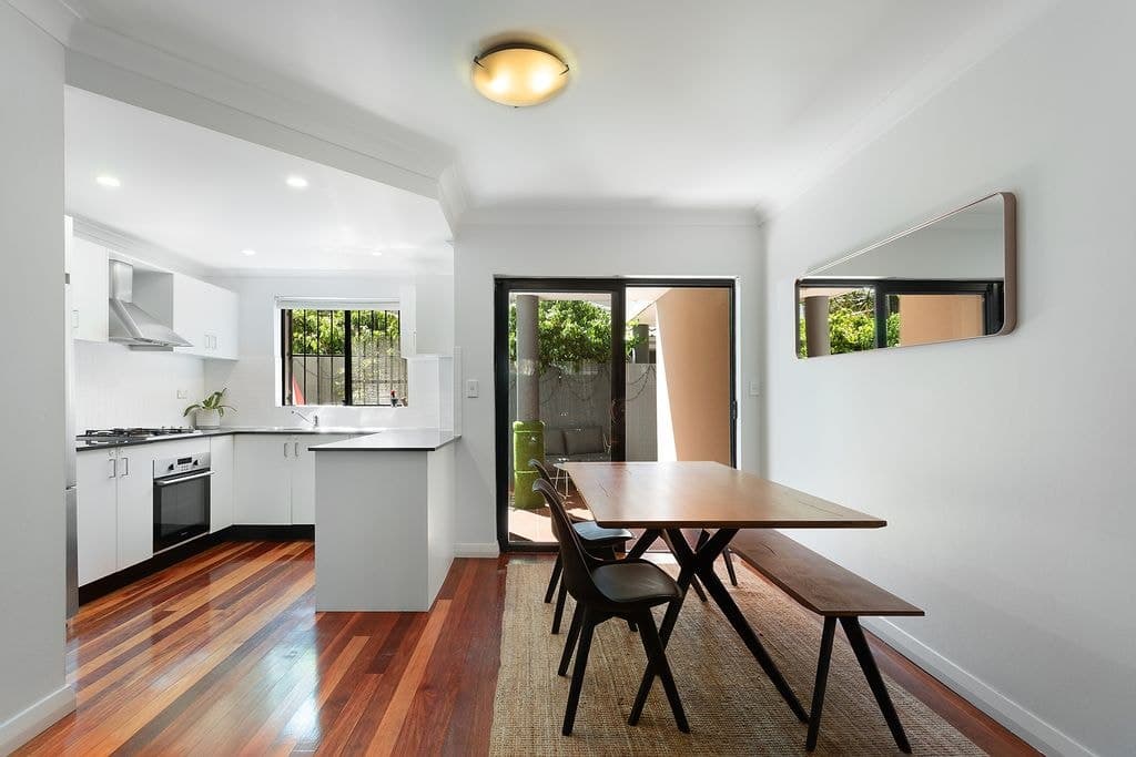 33/194 Lawrence Street, Alexandria - Thumbnail 2