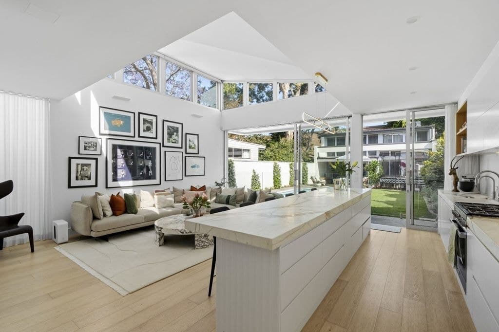 38 Albion Street, Annandale - Thumbnail 2