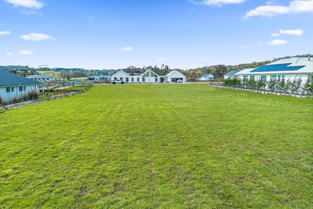 21  Heritage Drive, Bundanoon - Thumbnail 2