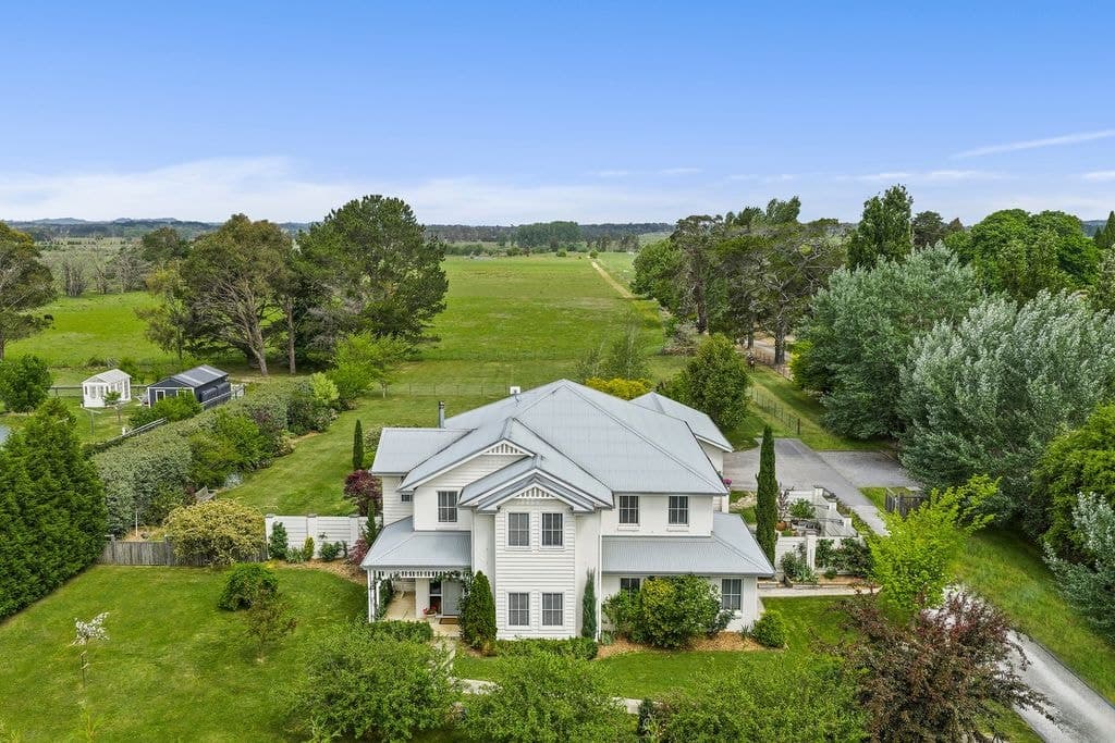 15 Eridge Park Road, Burradoo - Thumbnail 3