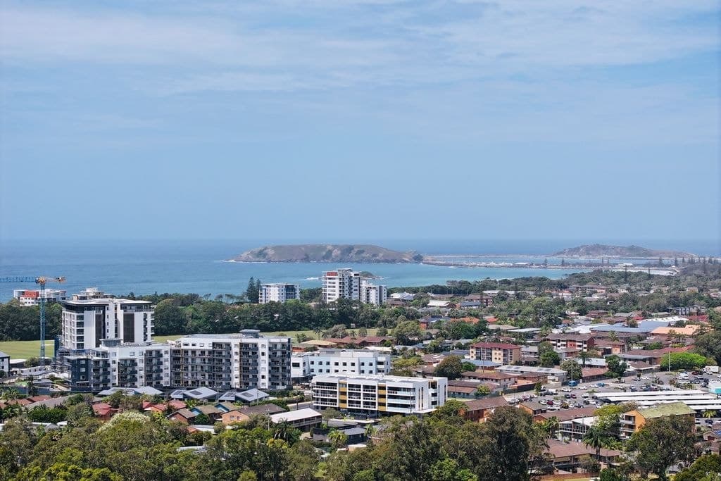 83 Dress Circle, Coffs Harbour - Thumbnail 4