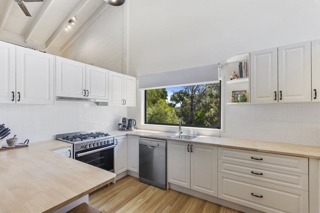 4 Hopetoun Street, Forresters Beach - Thumbnail 3