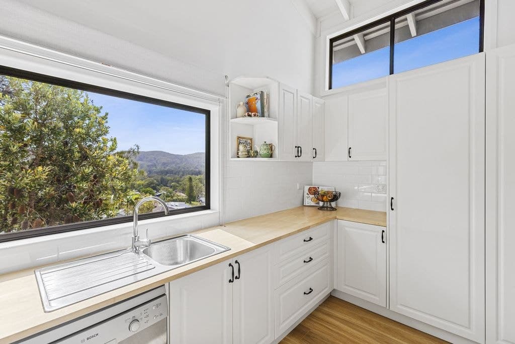 4 Hopetoun Street, Forresters Beach - Thumbnail 4