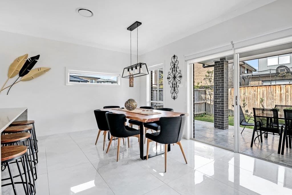 3 Perlite Terrace, Gables - Thumbnail 8