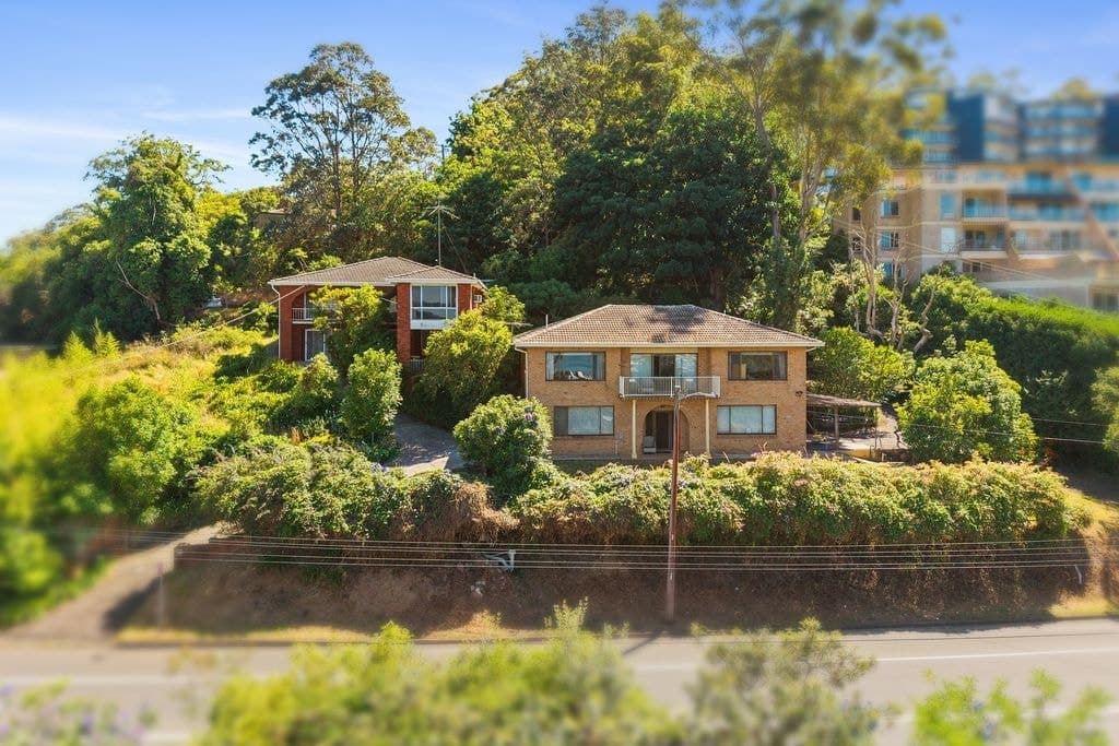 93-95 Henry Parry Drive, Gosford - Image 1