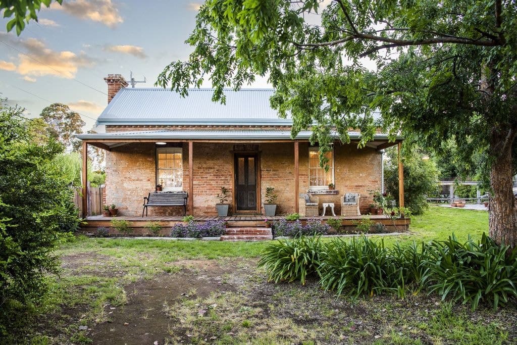 49 Mayne Street, Gulgong - Image 1