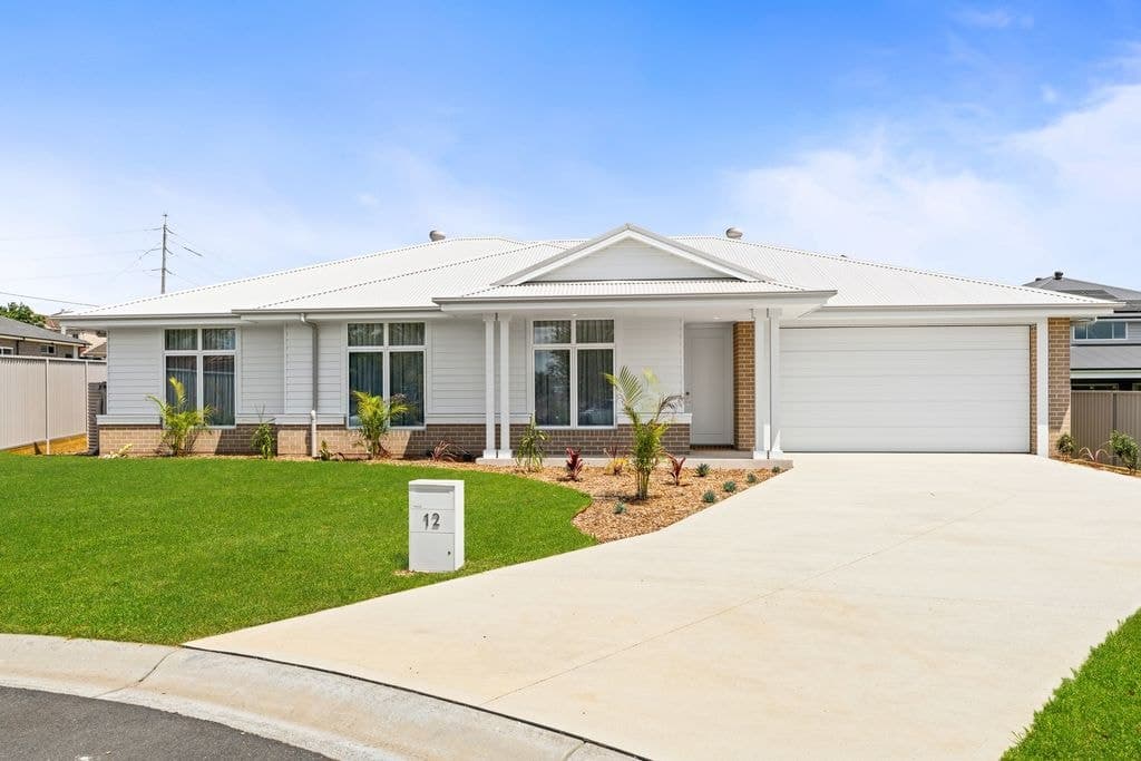 12 Garlick Street, Kariong - Image 1