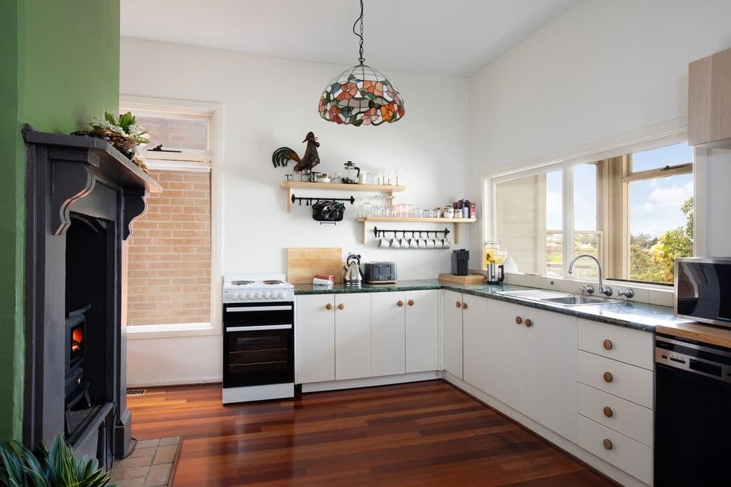 52 Lurline Street, Katoomba - Thumbnail 2