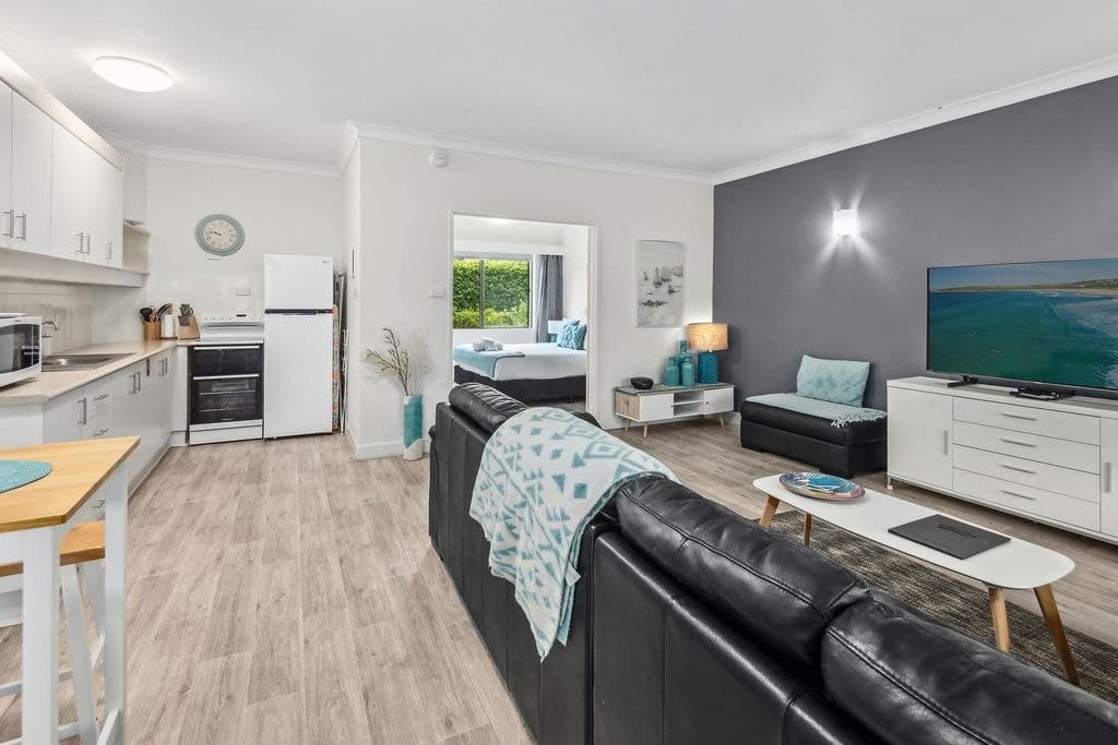 9/36 Sandy Beach Road, Korora - Thumbnail 4