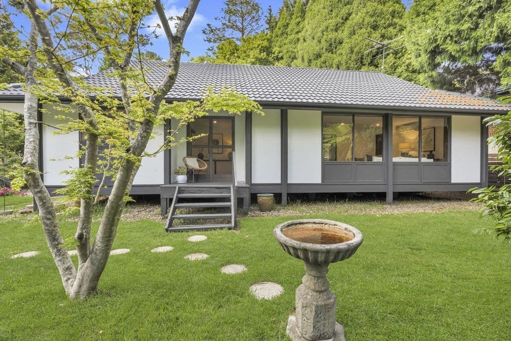 3 Morven Road, Leura - Image 1