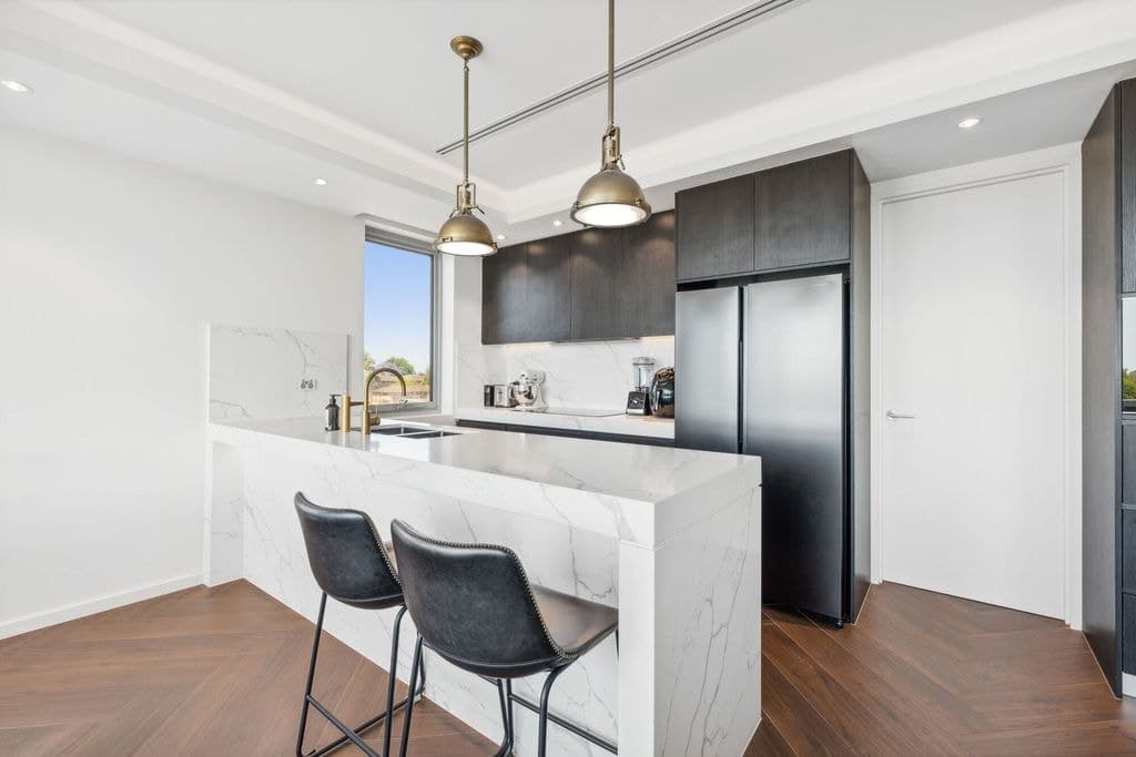 605/2 Arthur Street, Marrickville - Thumbnail 2