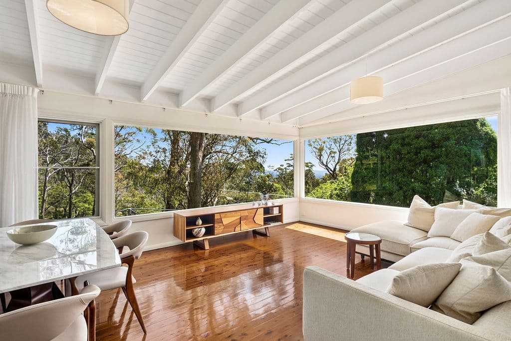 215 Oxley Drive, Mittagong - Image 1
