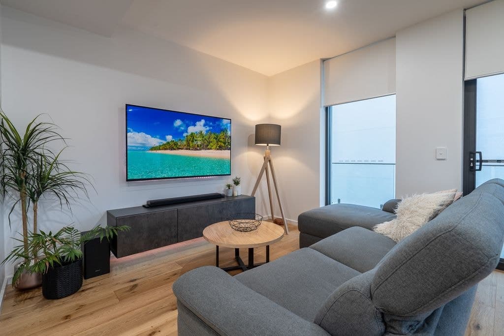 19B/46 Frederick Street, Point Frederick - Thumbnail 4