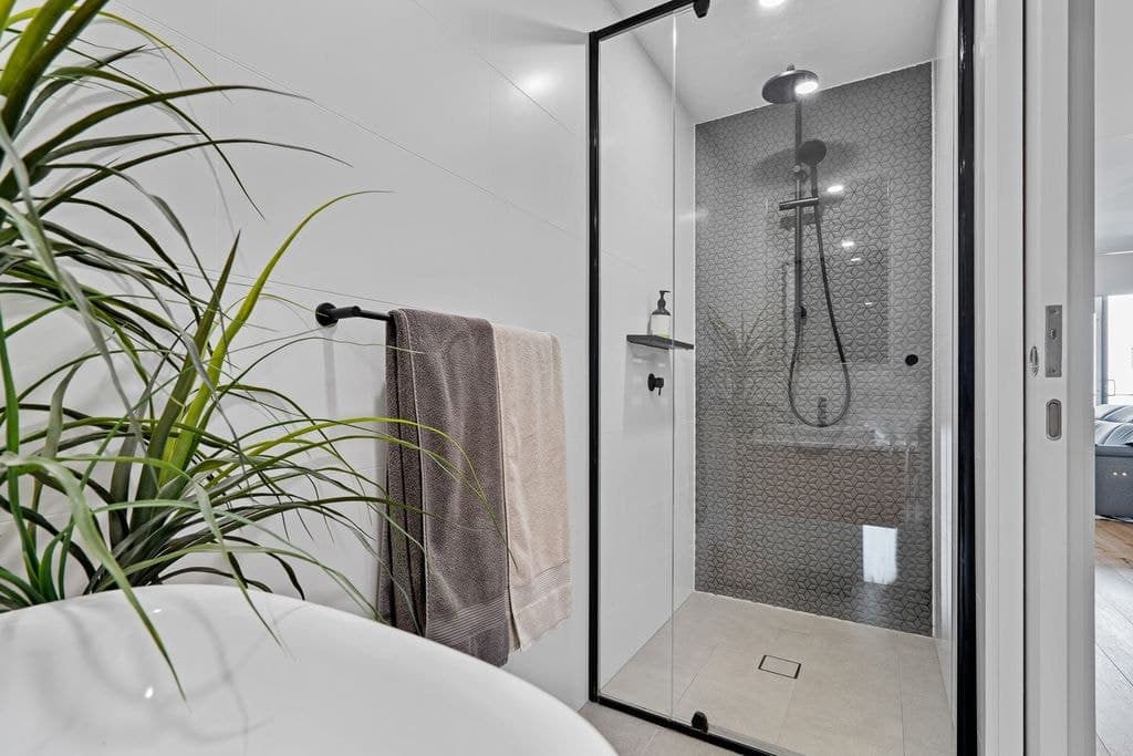 19B/46 Frederick Street, Point Frederick - Thumbnail 7
