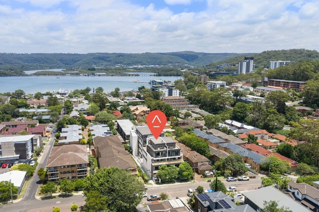 10a/46 Frederick Street, Point Frederick - Image 1