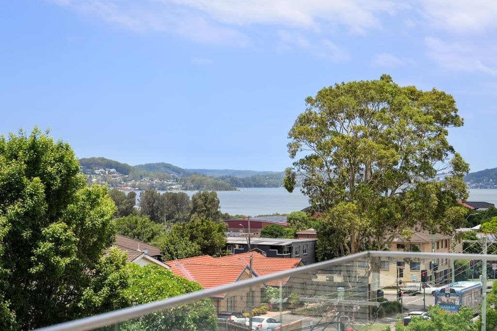 10a/46 Frederick Street, Point Frederick - Thumbnail 3