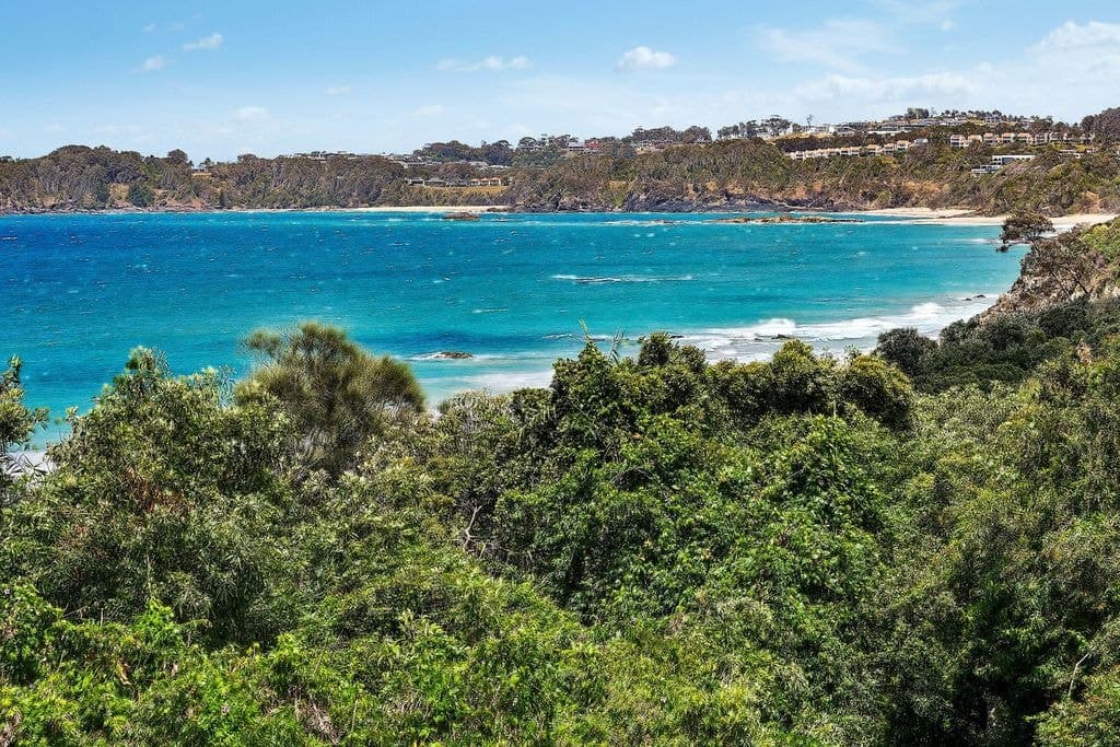 14 Elouera Drive, Sapphire Beach - Thumbnail 8