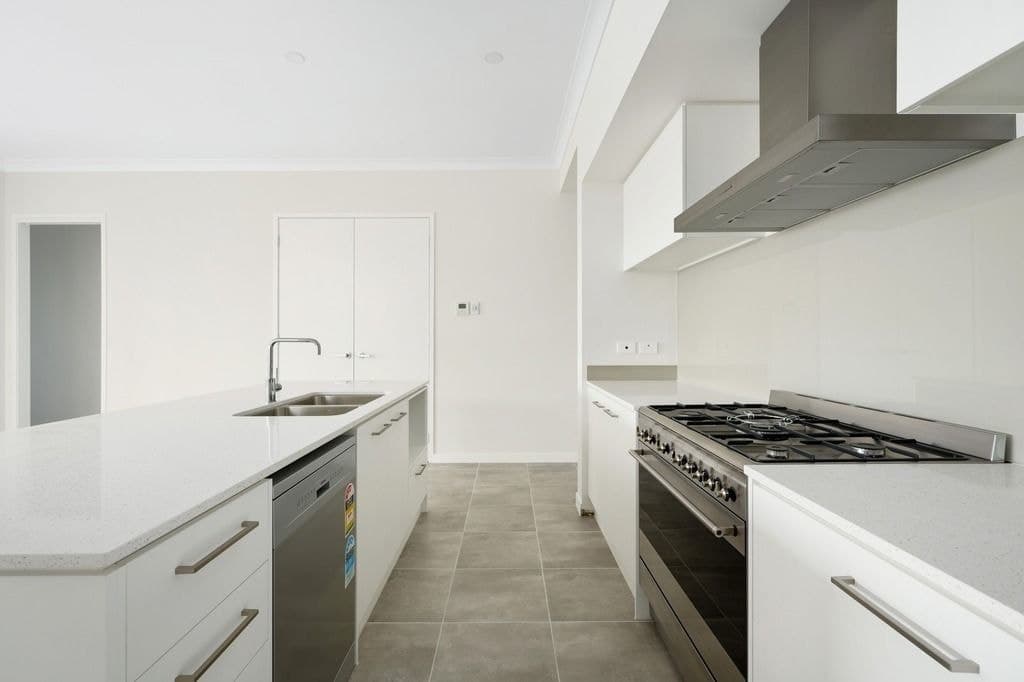 35 Reginald Circuit, Wilton - Thumbnail 6