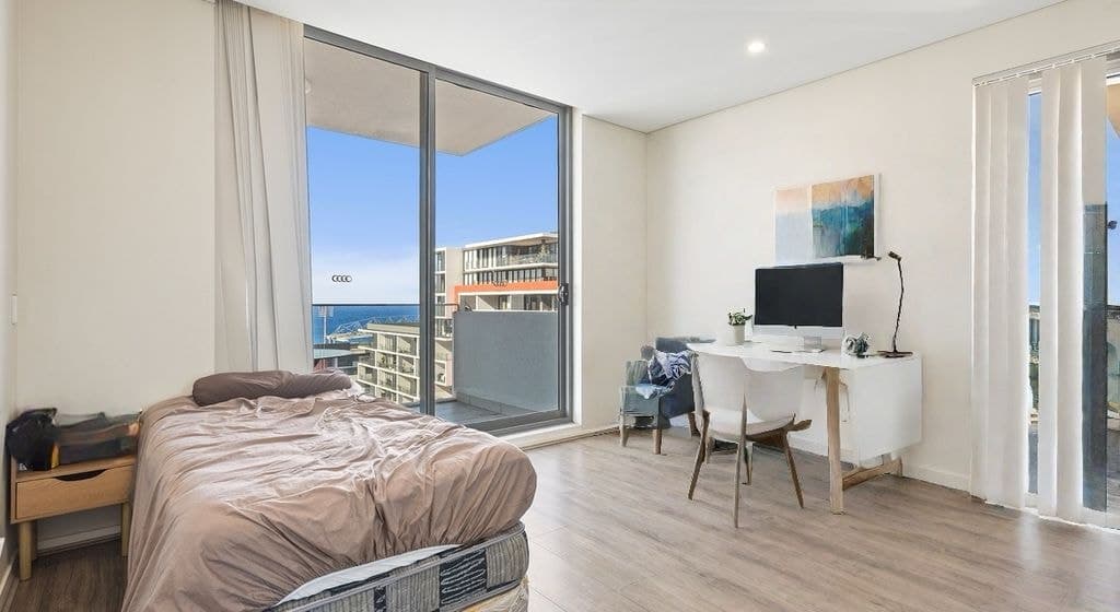 1103/51 Crown Street, Wollongong - Thumbnail 5