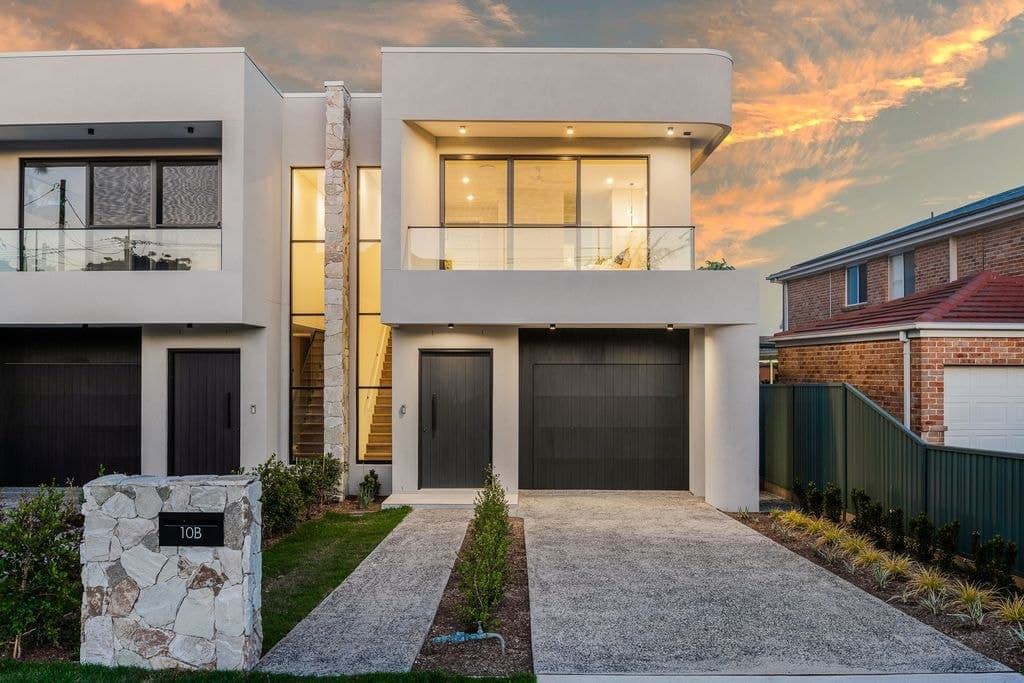 10B Kiwong Street, Yowie Bay - Image 1