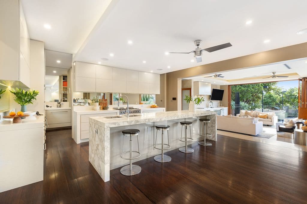 7 Newton Road, Strathfield - Thumbnail 2